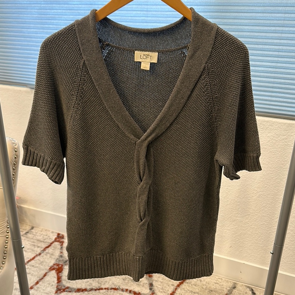 LOFT Gray Short Sleeve Cardigan
